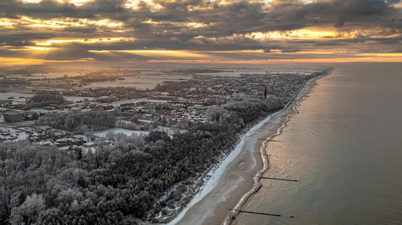 Osrodek Sea Star Premium Hotell Sarbinowo Eksteriør bilde